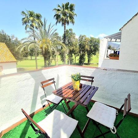 Apartamento Con Vistas Al Campo De Golf Y Piscina Apartment Fuengirola Bagian luar foto