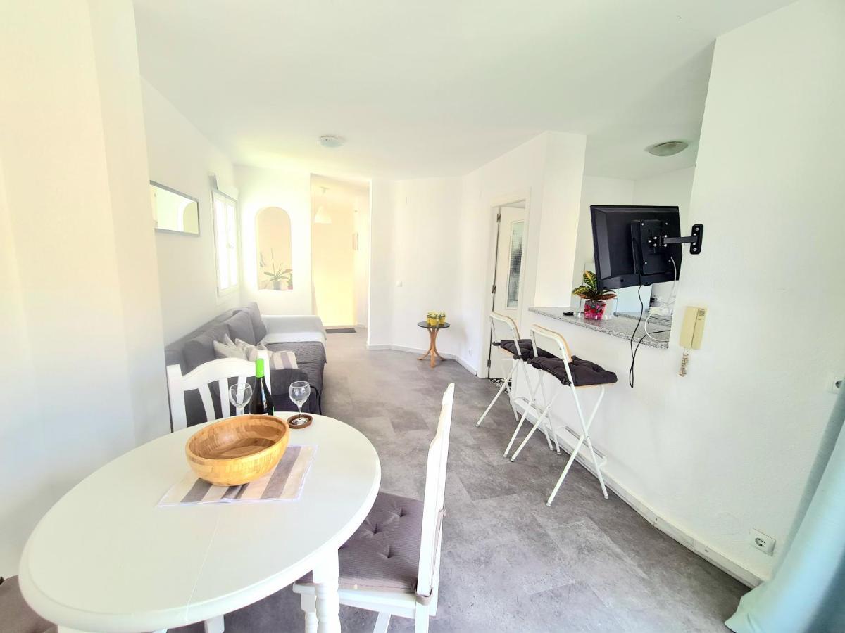 Apartamento Con Vistas Al Campo De Golf Y Piscina Apartment Fuengirola Bagian luar foto